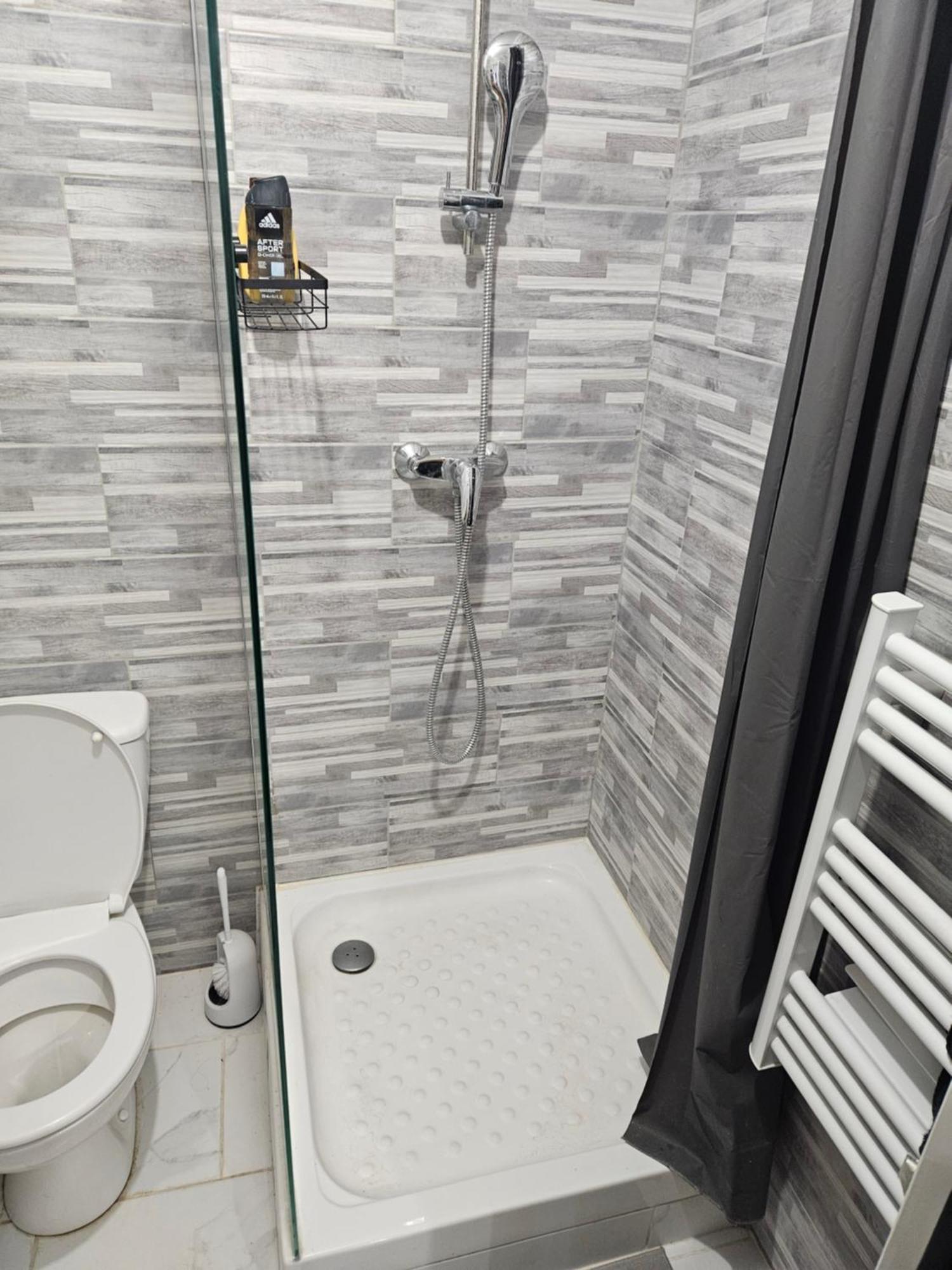 Апартаменты T2 Chaleureux, Calme Et Entierement Renove. Безье Экстерьер фото